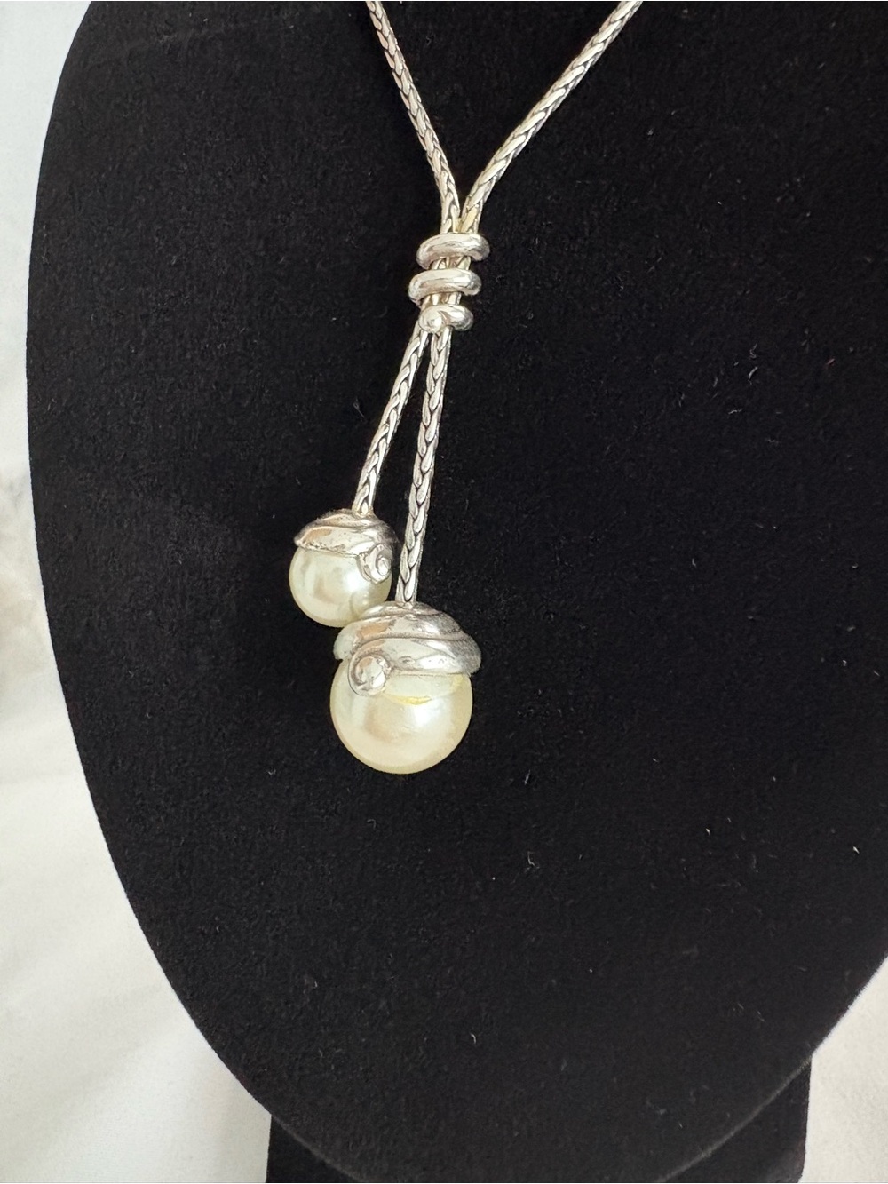 Brighton Elegant Twist Silver Pearl Drop Lariat Necklace - Cream Pearls